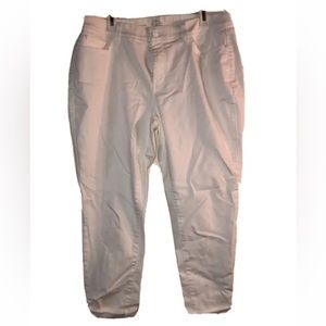 St. John’s bay white skinny leg jeans size 16W